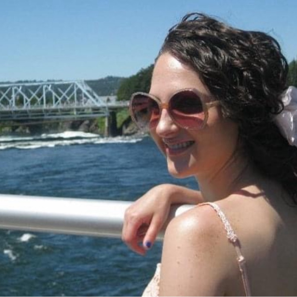 Meet your Posher, Brittani